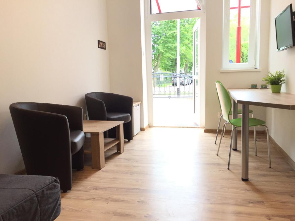 Apartamento Zefir Pokoje Unieście Exterior foto