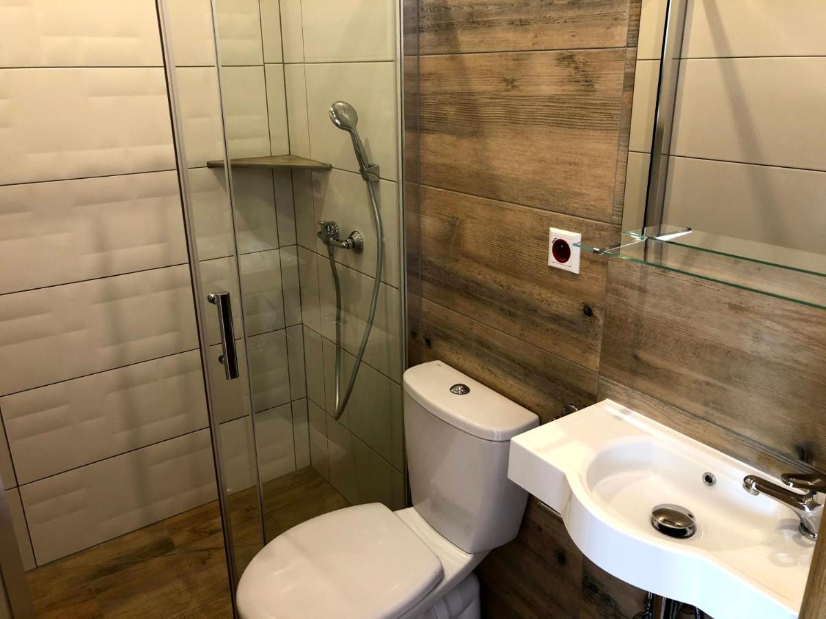 Apartamento Zefir Pokoje Unieście Exterior foto
