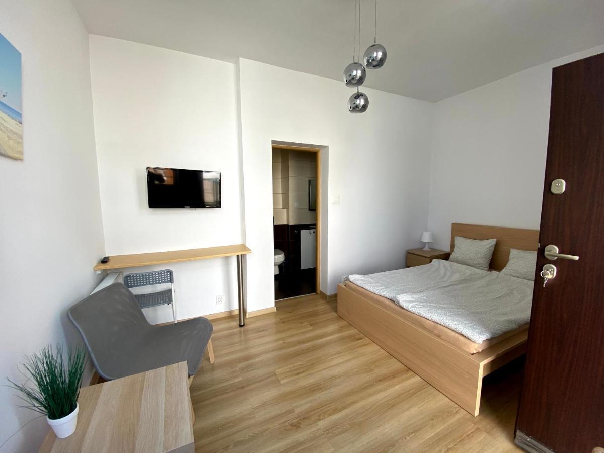 Apartamento Zefir Pokoje Unieście Exterior foto
